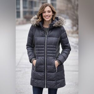 BCBGeneration Ultralight Packable Down Puffer Coat w/ Faux Fur Hood XS